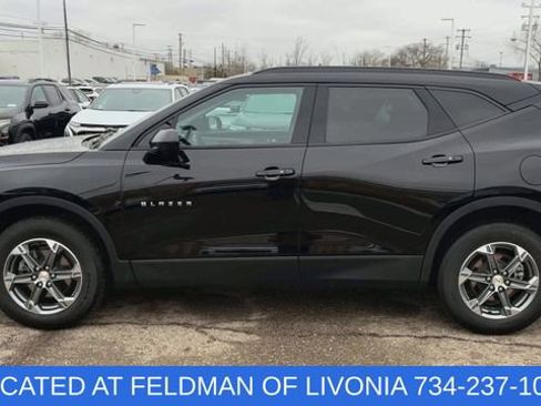Certified 2024 Chevrolet Blazer LT w/ Convenience Package FWD image 5