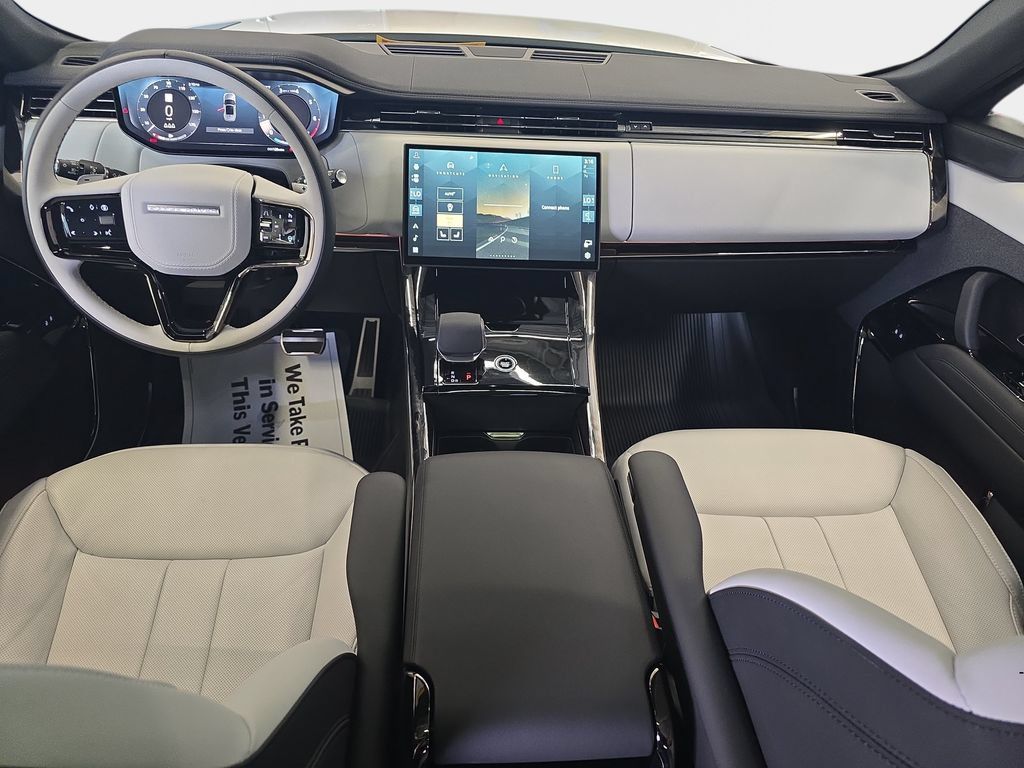 New 2026 Land Rover Range Rover Sport Dynamic SE AWD/4WD image 9