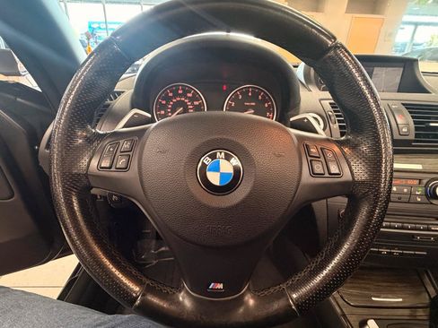 Used 2013 BMW 135i Convertible RWD image 17