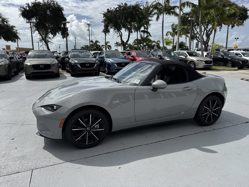 New 2026 MAZDA MX-5 Miata Grand Touring RWD image 10