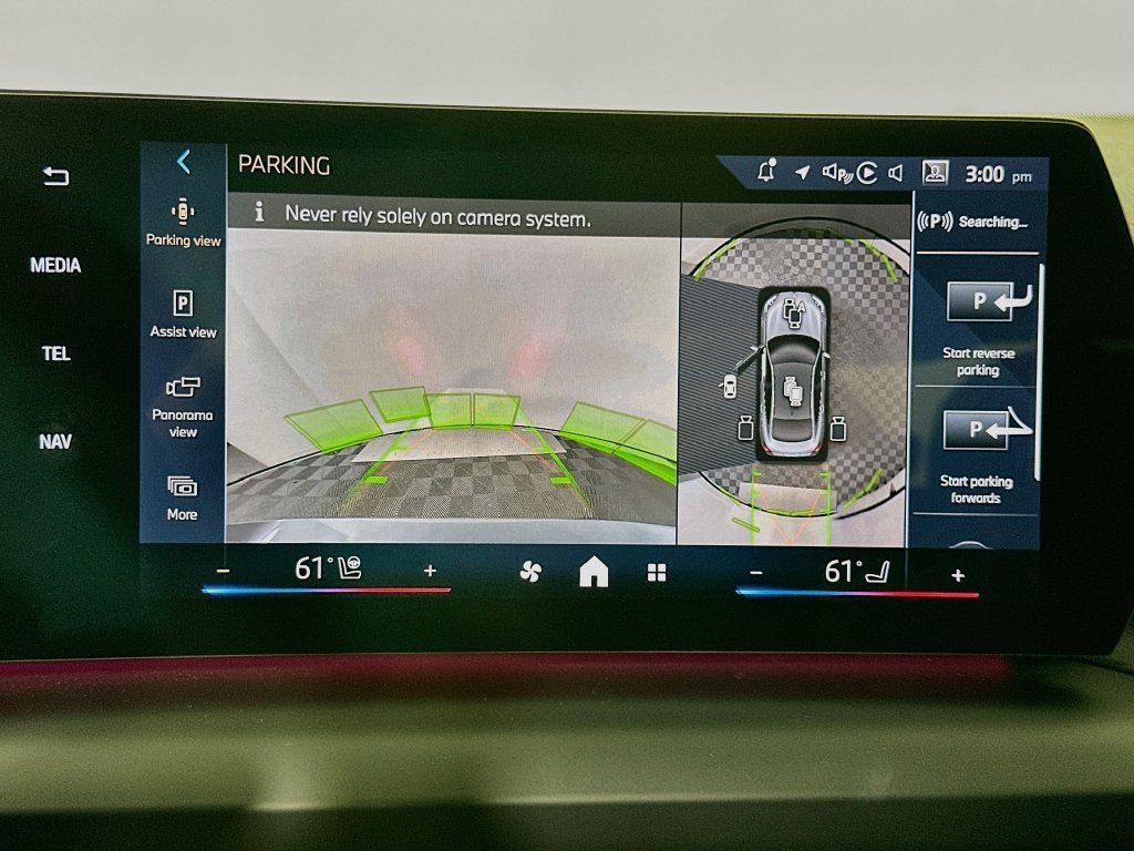 Used 2026 BMW 228i xDrive w/ Technology Package AWD/4WD image 13