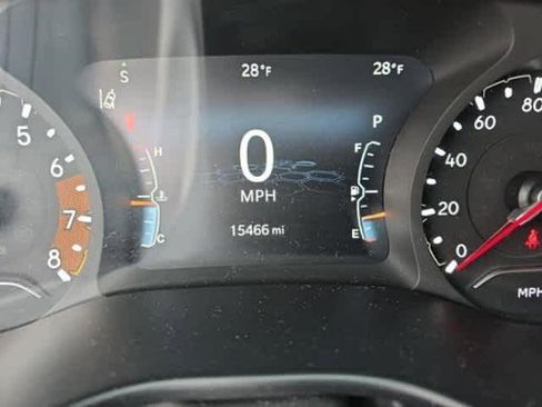 Used 2022 Jeep Compass Limited image 6