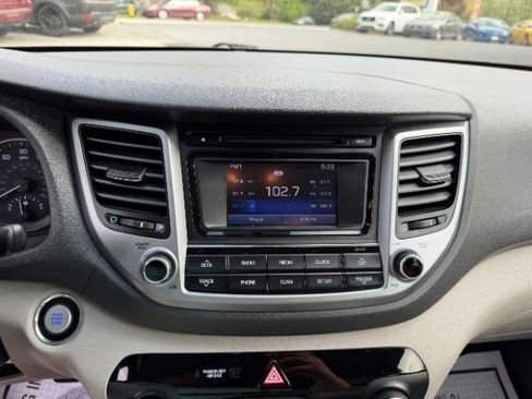 Used 2016 Hyundai Tucson Sport FWD image 26