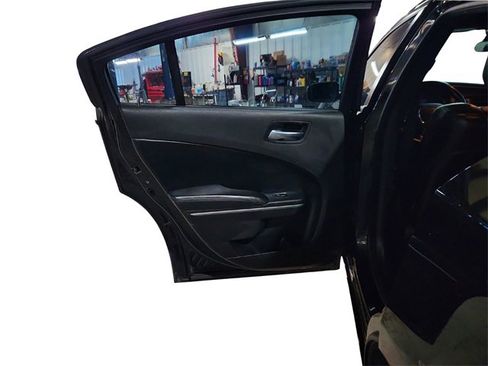 Used 2021 Dodge Charger SXT w/ Leather Interior Group image 20