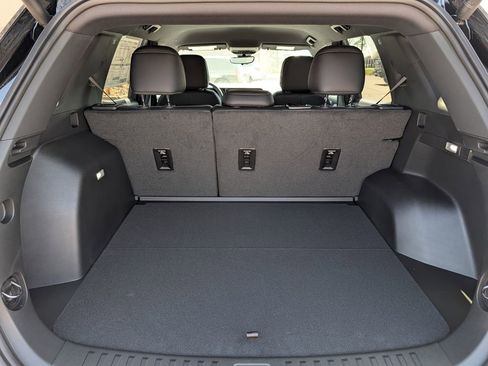 New 2026 GMC Terrain AT4 w/ Convenience Package III AWD/4WD image 28