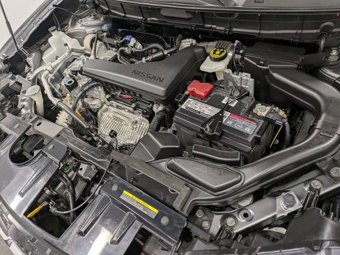 Used 2019 Nissan Rogue S image 30