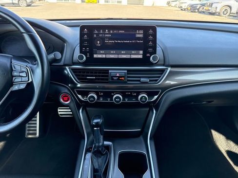 Used 2022 Honda Accord Sport image 19