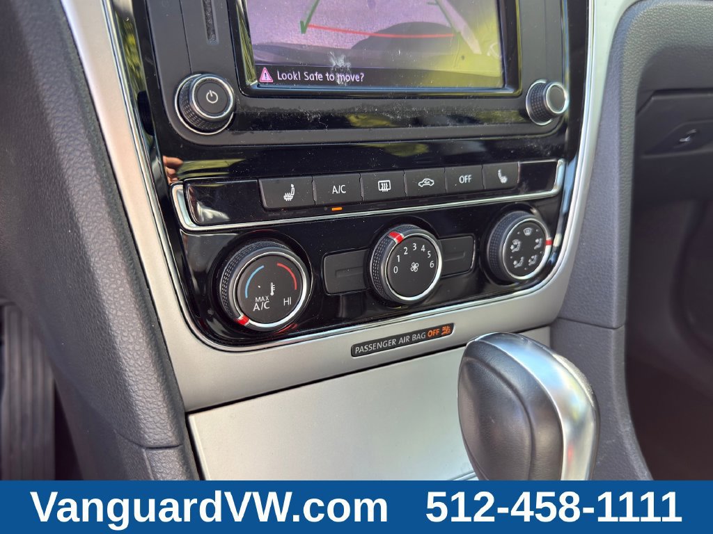 Used 2019 Volkswagen Passat 2.0T Wolfsburg FWD image 17