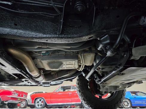 Used 2010 Ford F150 Raptor image 62