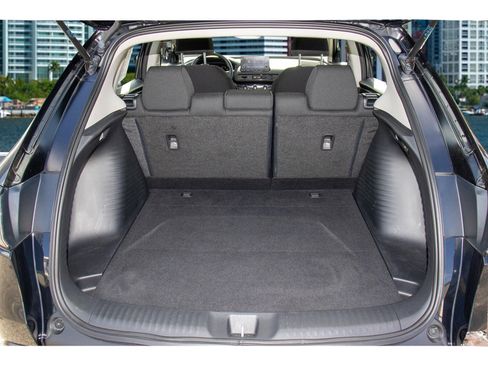 Certified 2024 Honda HR-V LX image 9