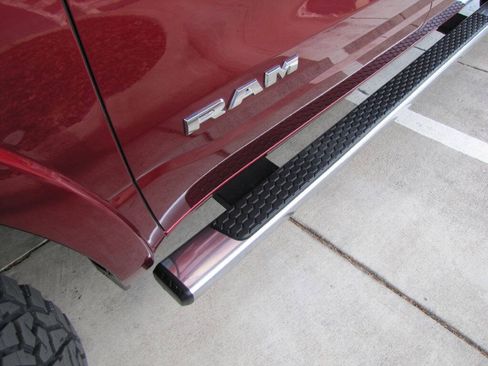 Used 2021 RAM 1500 Laramie w/ Sport Appearance Package AWD/4WD image 25