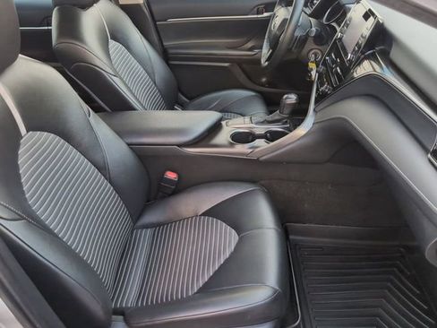 Used 2023 Toyota Camry SE w/ Protection Package (Q2) (TMS) FWD image 24
