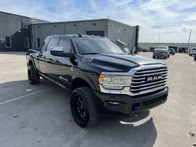Used 2021 RAM 3500 Limited AWD/4WD image 2