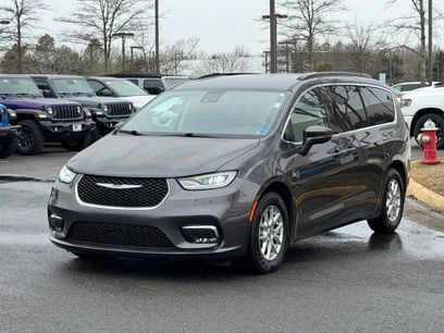 Certified 2022 Chrysler Pacifica Touring-L