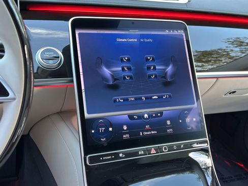 Certified 2023 Mercedes-Benz S 580 4MATIC Sedan image 19