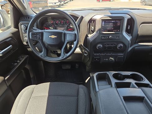 Used 2024 Chevrolet Silverado 1500 Custom AWD/4WD image 10