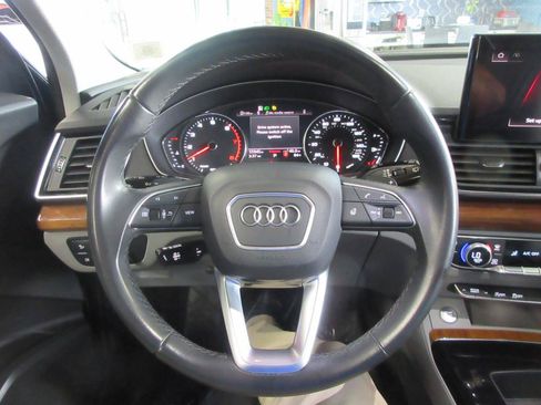 Used 2023 Audi Q5 2.0T Premium w/ Convenience Package AWD/4WD image 14