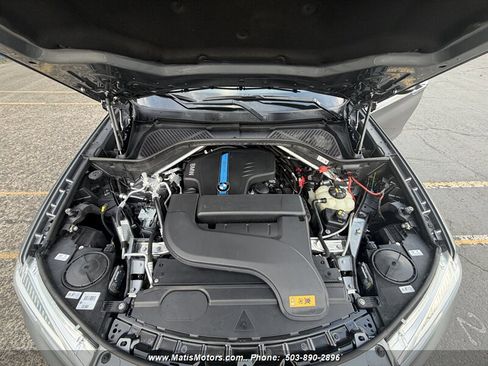 Used 2018 BMW X5 xDrive40e image 15