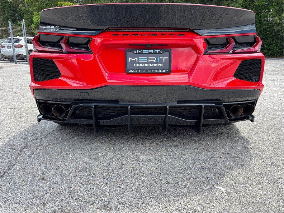 Used 2020 Chevrolet Corvette Stingray Coupe w/ 2LT w/ 2LT Preferred Equipment Group RWD image 18