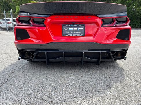 Used 2020 Chevrolet Corvette Stingray Preferred Cpe w/ 2LT Preferred Equipment Group RWD image 18