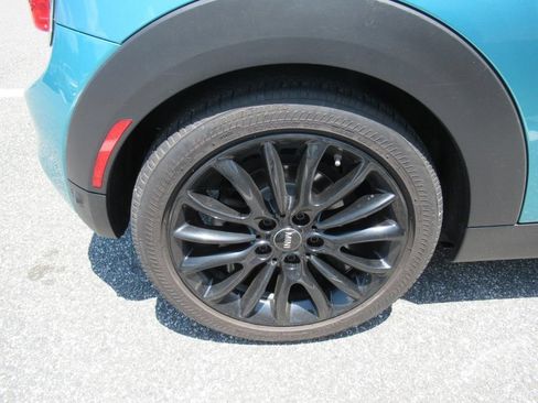 Used 2017 MINI Cooper S FWD image 5