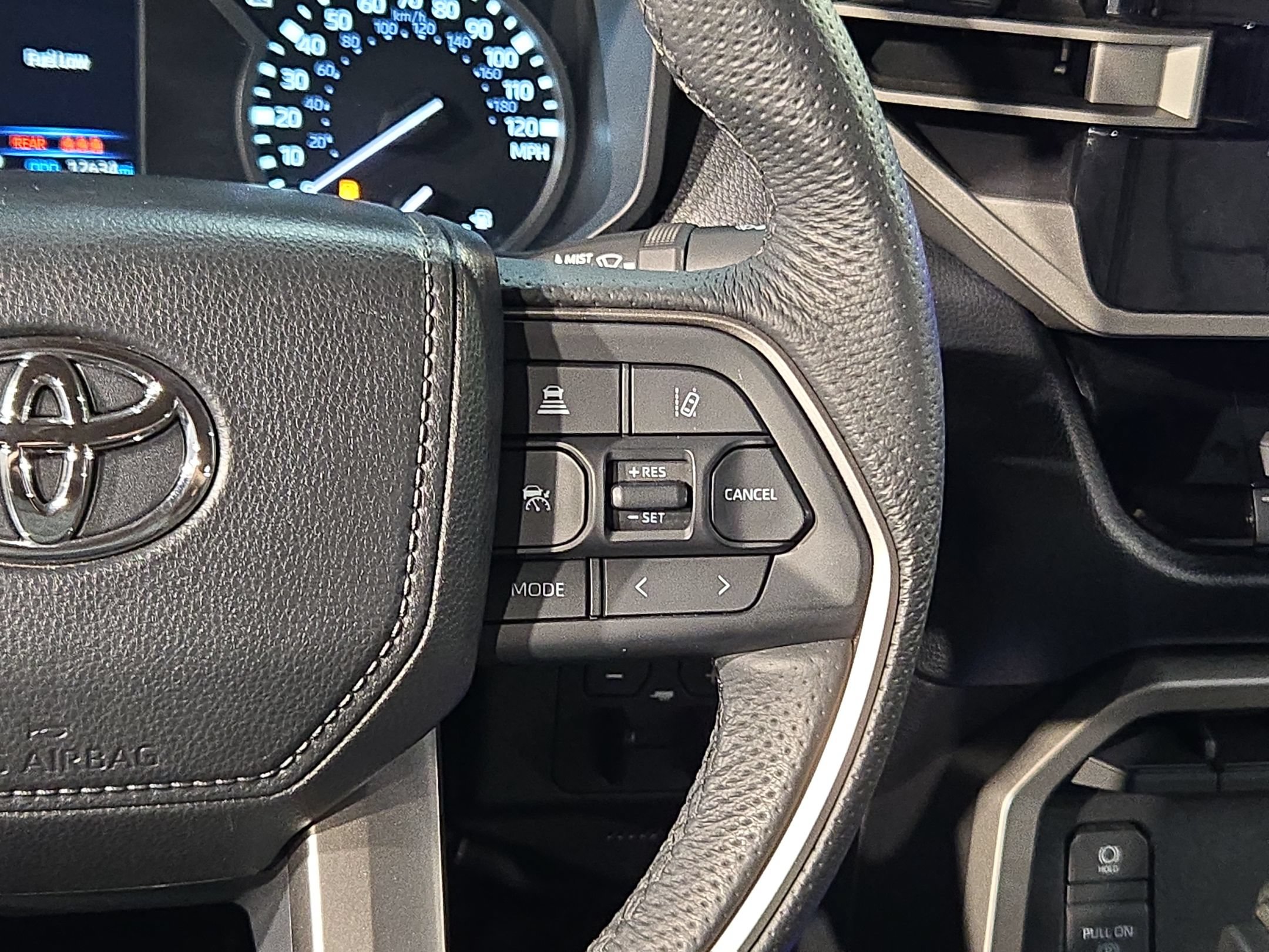 Certified 2025 Toyota Tundra SR5 w/ SR5 Premium Package AWD/4WD image 26