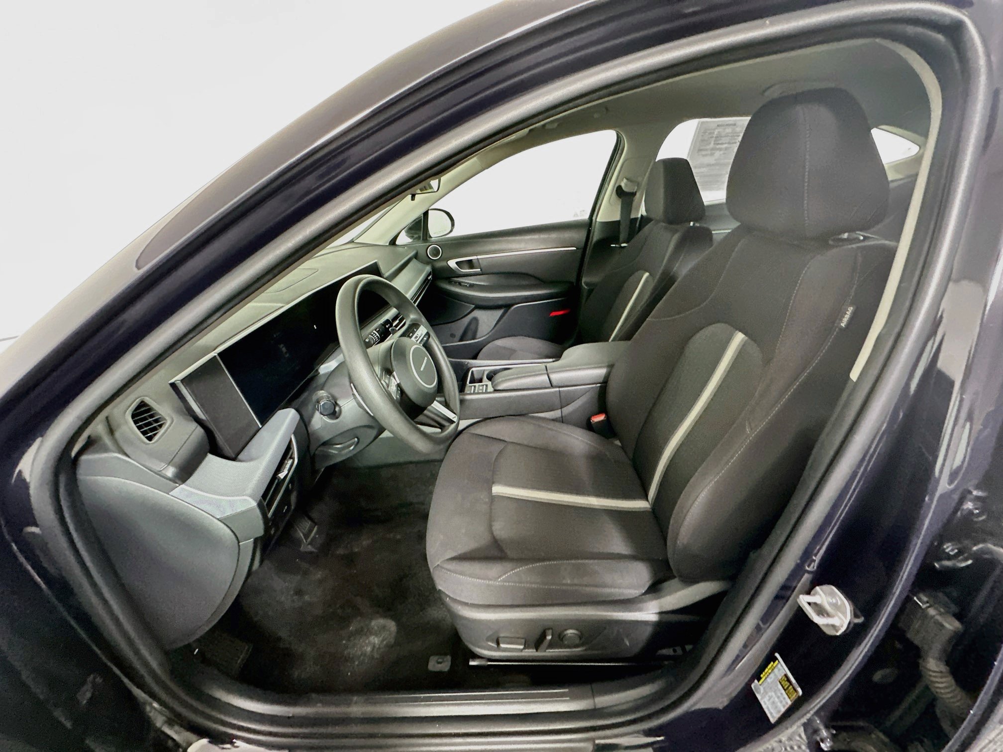 Used 2024 Hyundai Sonata SEL FWD image 13
