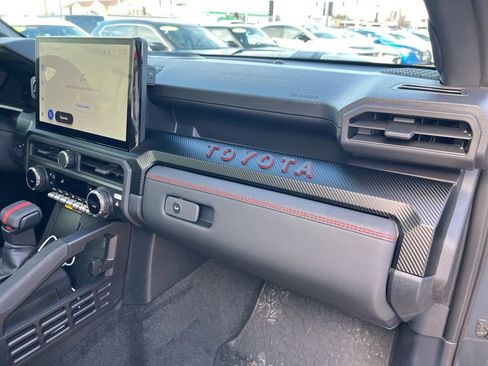 Used 2025 Toyota Tacoma TRD Pro image 28