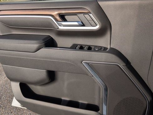 New 2026 Chevrolet Silverado 3500 LT w/ All Star Edition AWD/4WD image 15