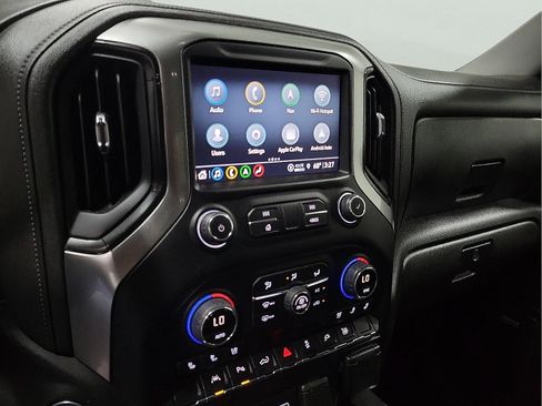 Used 2022 Chevrolet Silverado 1500 LTZ w/ LTZ Premium Package image 17