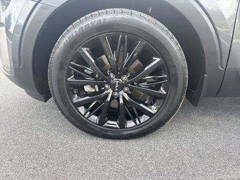 Used 2022 Kia Telluride SX w/ SX Prestige Package AWD/4WD image 10