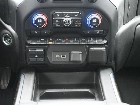 Used 2020 Chevrolet Silverado 1500 RST AWD/4WD image 21