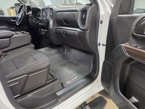 Used 2023 Chevrolet Silverado 2500 LT w/ Convenience Package AWD/4WD image 18