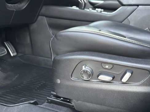 Used 2019 Cadillac XT4 Sport image 11