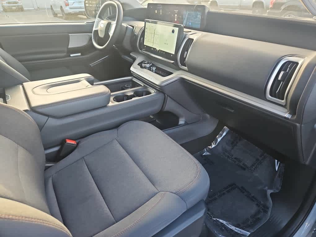 Certified 2025 Ford Expedition Max Active RWD image 14