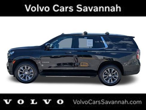 Used 2022 Chevrolet Tahoe LT w/ LT Signature Package image 9