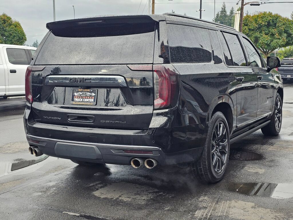 Used 2023 GMC Yukon XL Denali Ultimate w/ LPO, Floor Liner Package AWD/4WD image 5