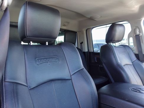 Used 2018 RAM 1500 Laramie w/ Convenience Group image 15