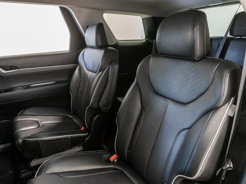 Used 2025 Hyundai Palisade SEL FWD image 22