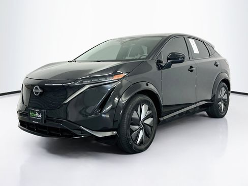 Used 2024 Nissan Ariya AWD image 3