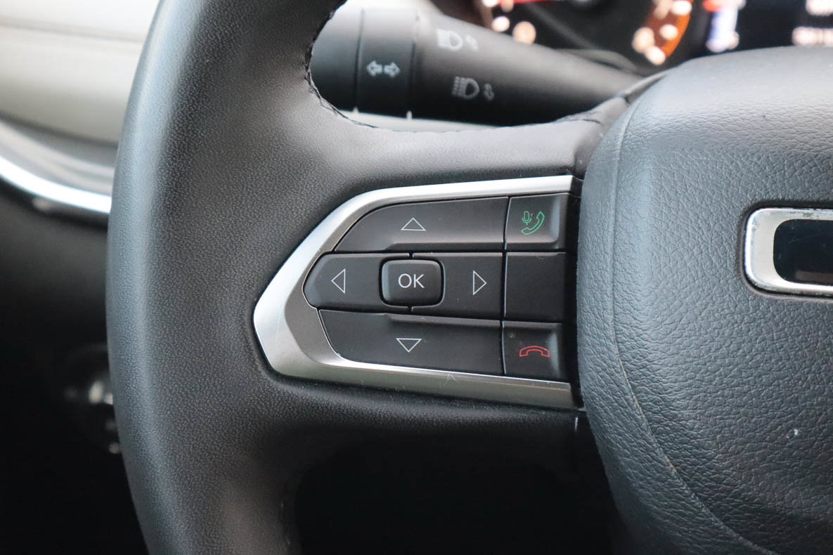 Used 2024 Jeep Compass Limited AWD/4WD image 24