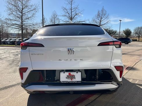 Used 2025 Buick Envista Sport Touring image 7