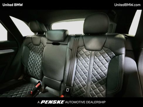 Used 2018 Audi SQ5 Prestige w/ Prestige Package AWD/4WD image 13
