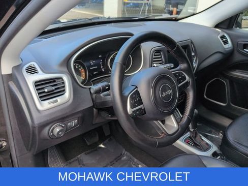 Used 2021 Jeep Compass Latitude w/ Convenience Group AWD/4WD image 10