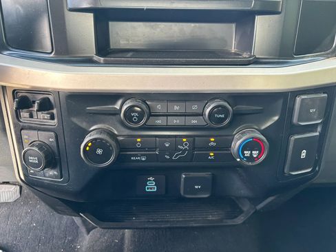 Used 2023 Ford F250 XL w/ STX Appearance Package AWD/4WD image 25