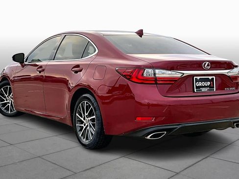 Used 2017 Lexus ES 350 image 10