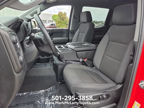 Used 2020 Chevrolet Silverado 1500 LT w/ Texas Edition AWD/4WD image 9