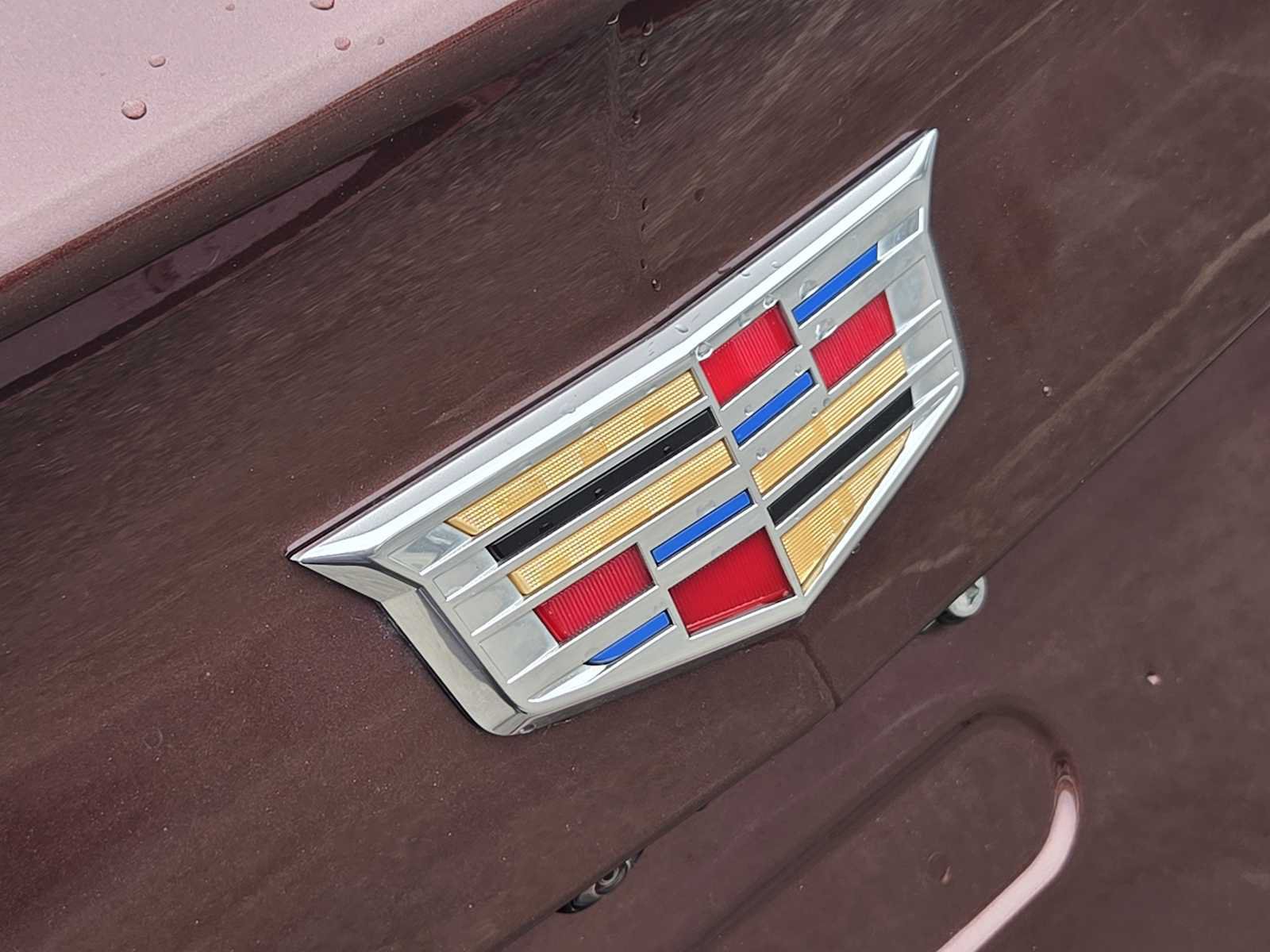 Certified 2023 Cadillac XT4 Premium Luxury FWD image 11