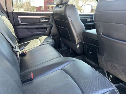 Used 2018 RAM 2500 Laramie w/ Sport Appearance Group image 19