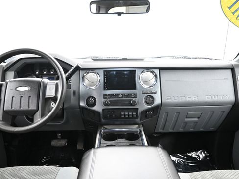 Used 2011 Ford F250 XLT w/ Chrome Pkg RWD image 18